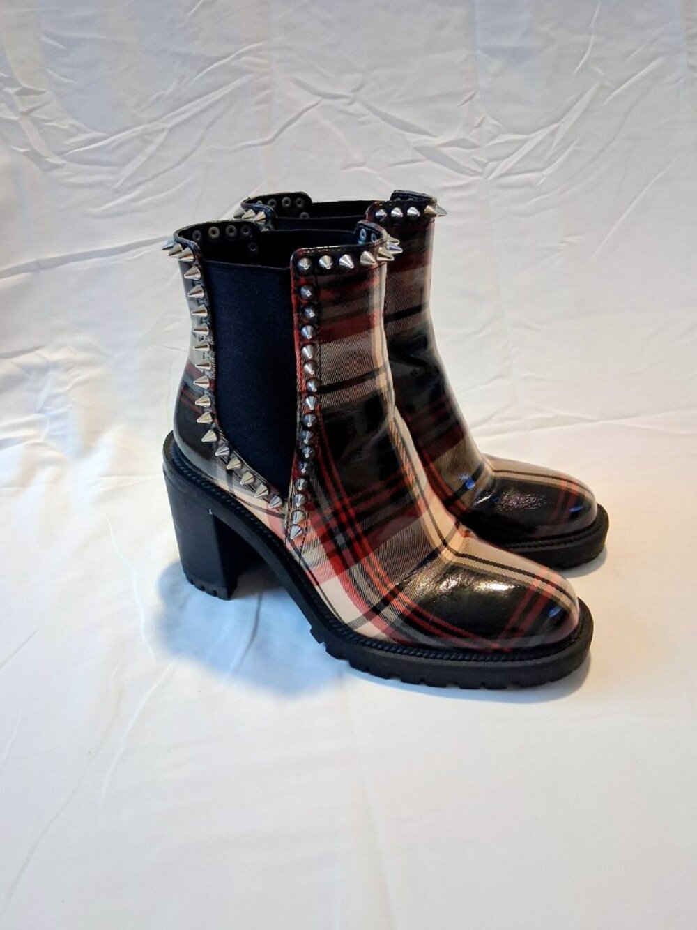 Jessica Simpson Woman's Demmie Boots - Picture 3 of 11